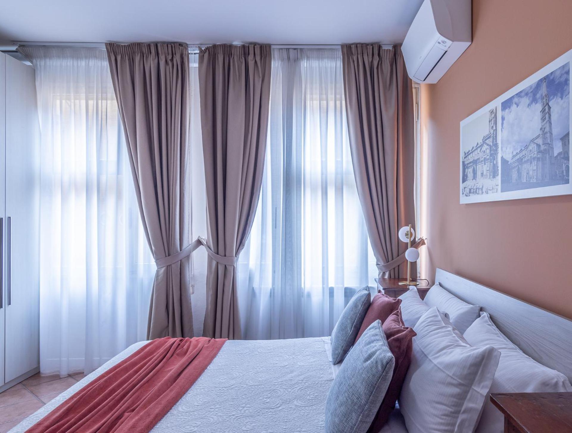 Room & Breakfast Canalino 21 Modena Exterior foto